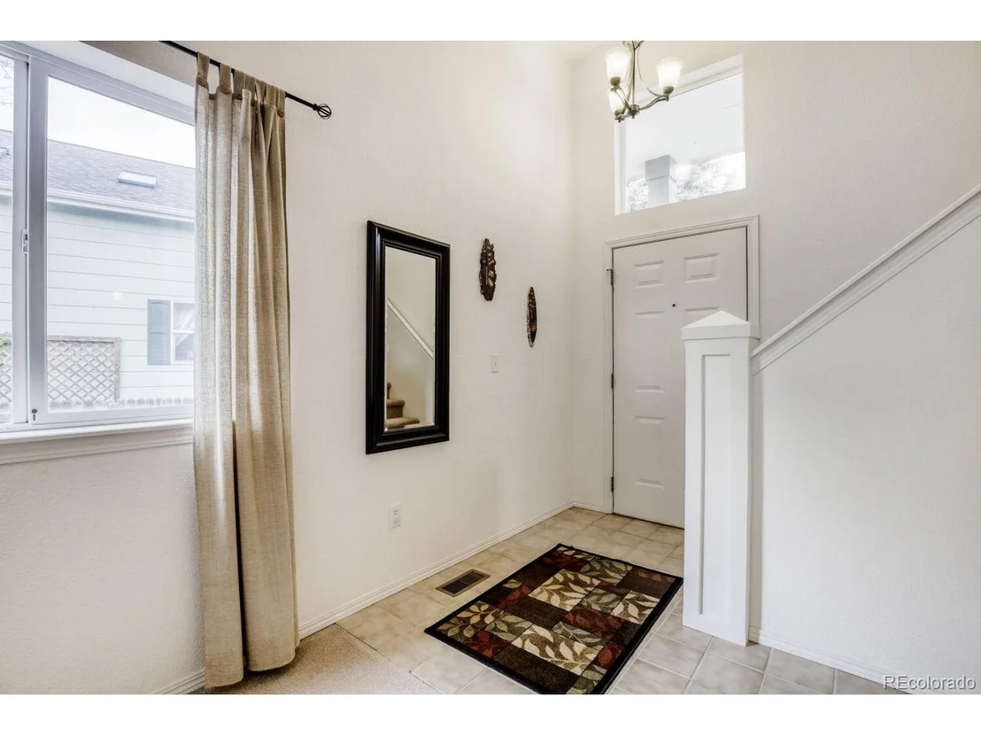 Photo of 1355 Carnation Cir