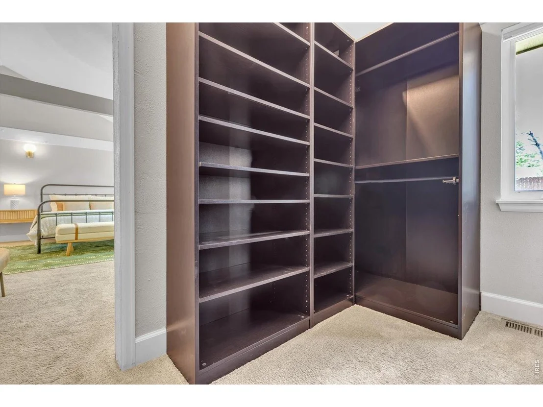 Photo of 1490 Chambers Dr
