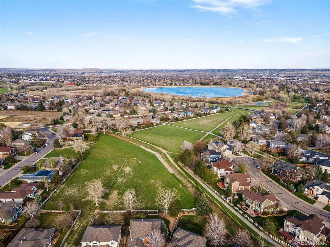 Photo of 321 Driftwood Cir