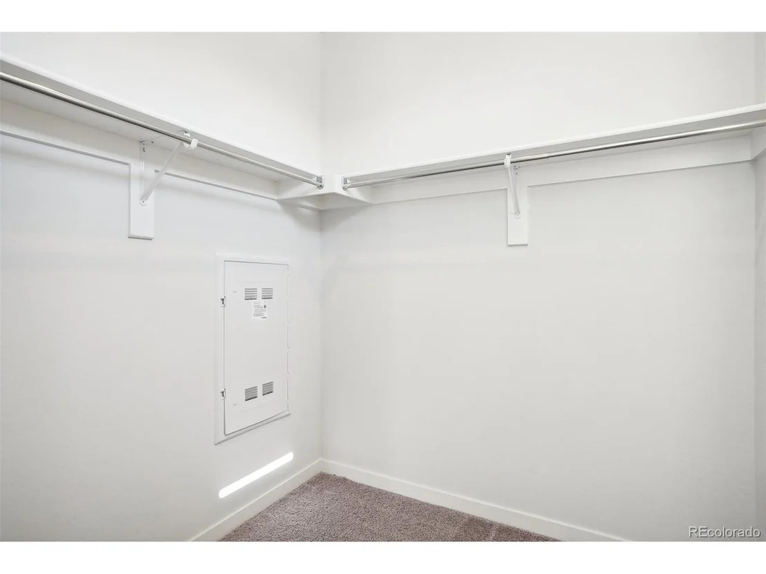 Photo of Unit 1307 at 487 Interlocken Blvd