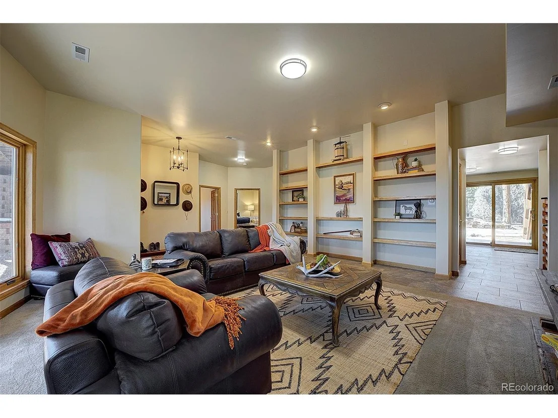 Photo of 15349 Ouray Rd