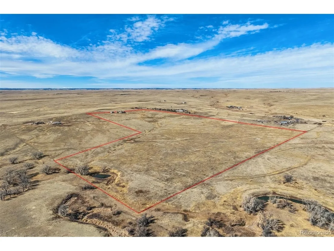 Photo of 18300 County Rd 105