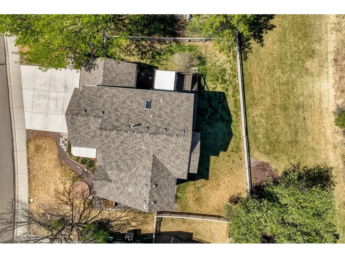 Photo of 3965 Hawthorne Cir