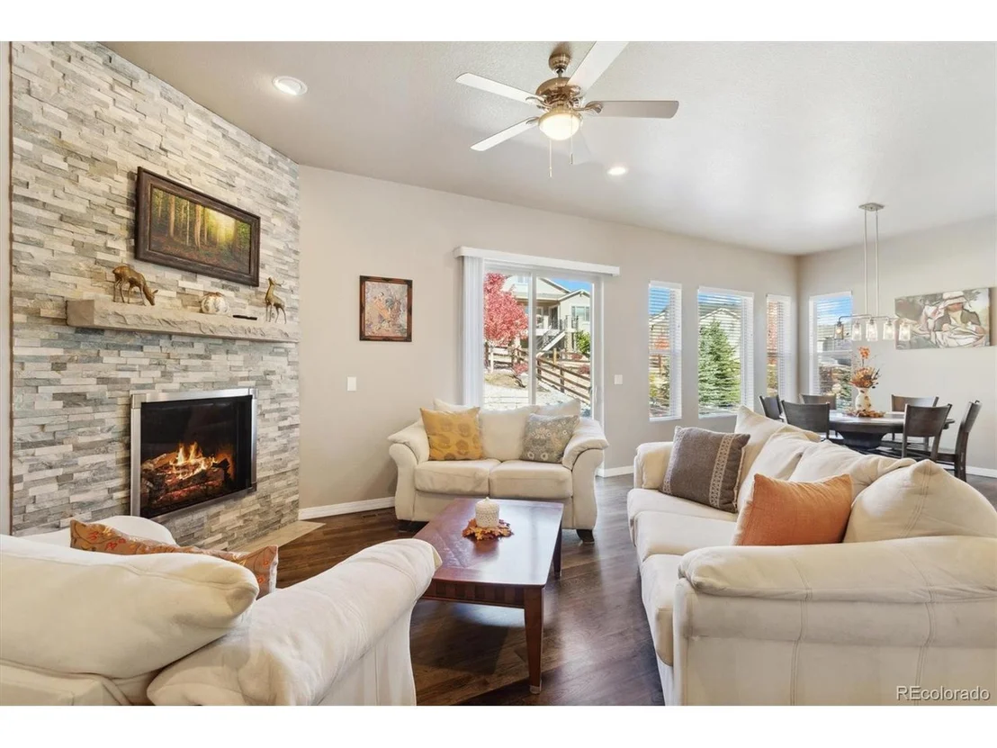 Photo of 3256 Waterfront Dr