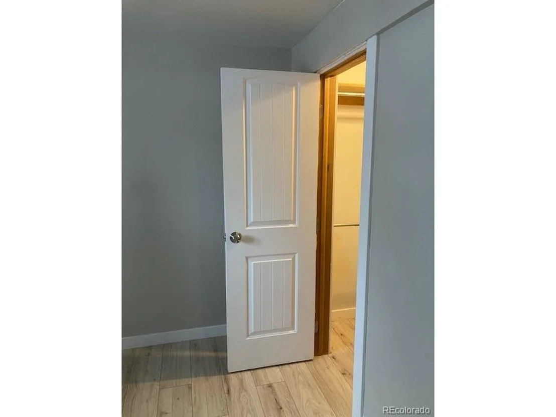 Photo of 102 3rd St