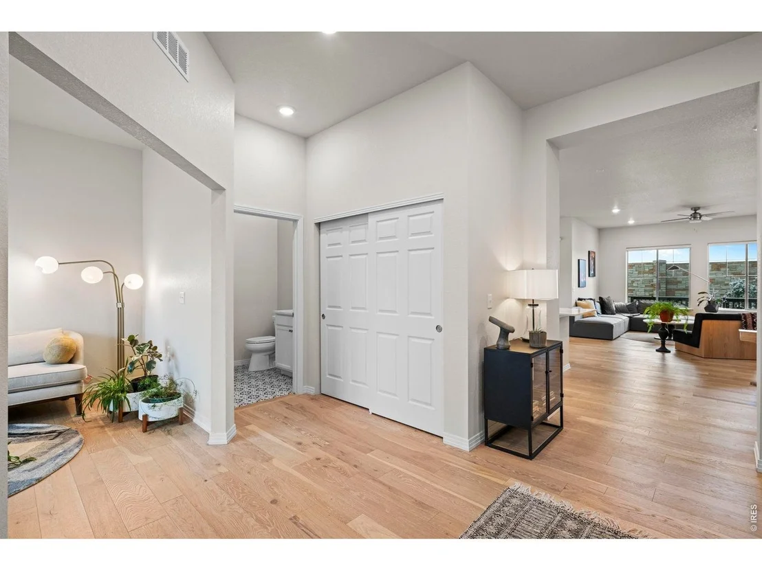 Photo of 1491 Lanterns Ln