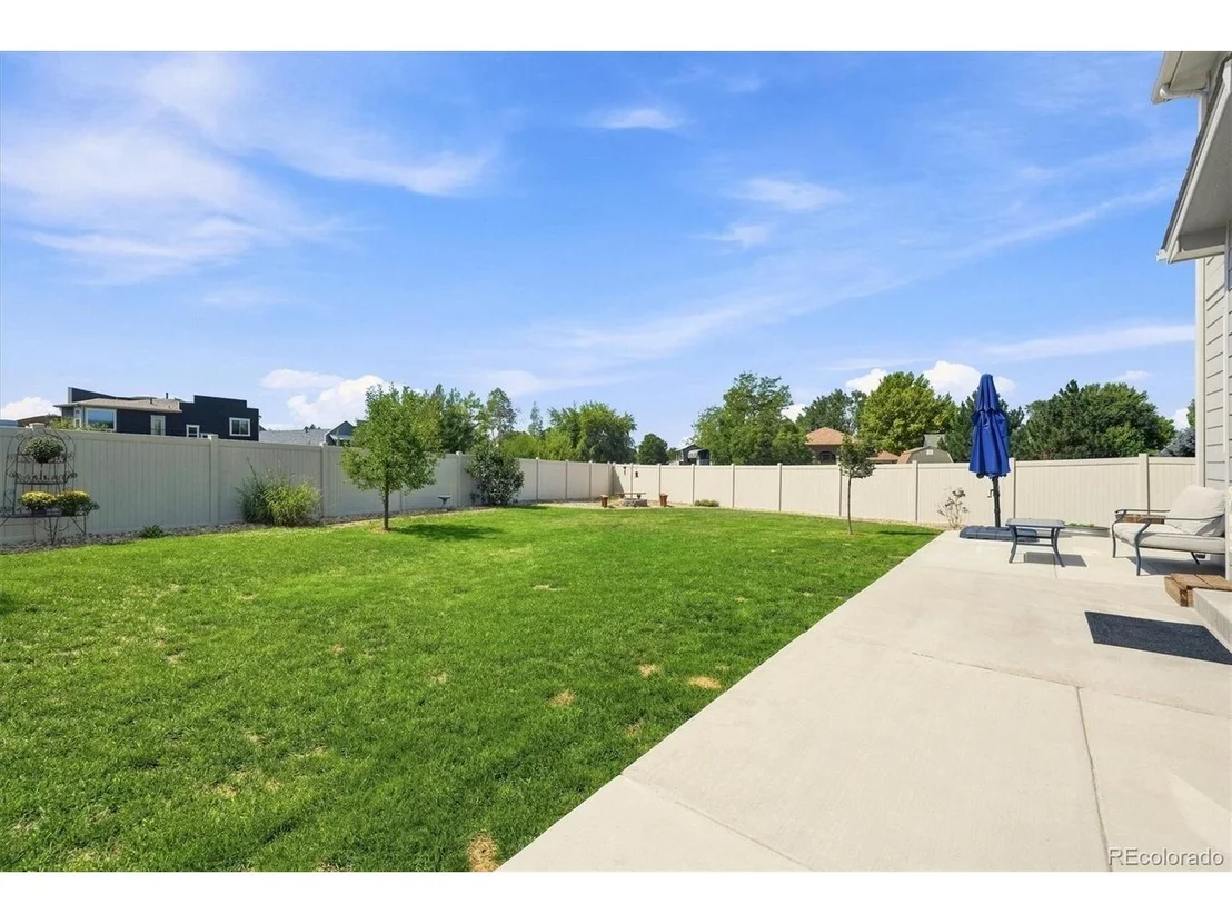 Photo of 6776 Morrison Dr