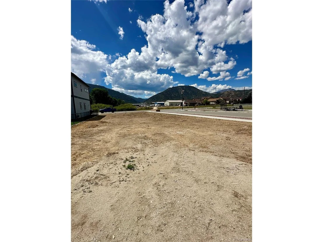 Photo of 10720 County Road 128