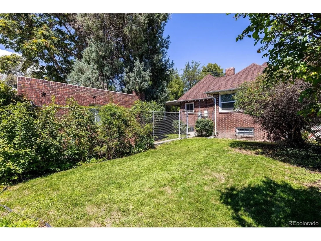 Photo of 4524 Montview Blvd
