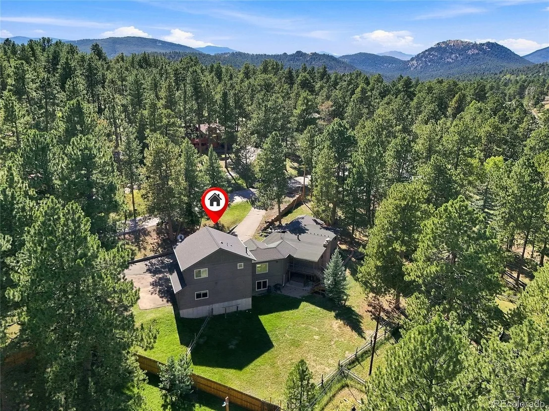 Photo of 28609 Pine Dr