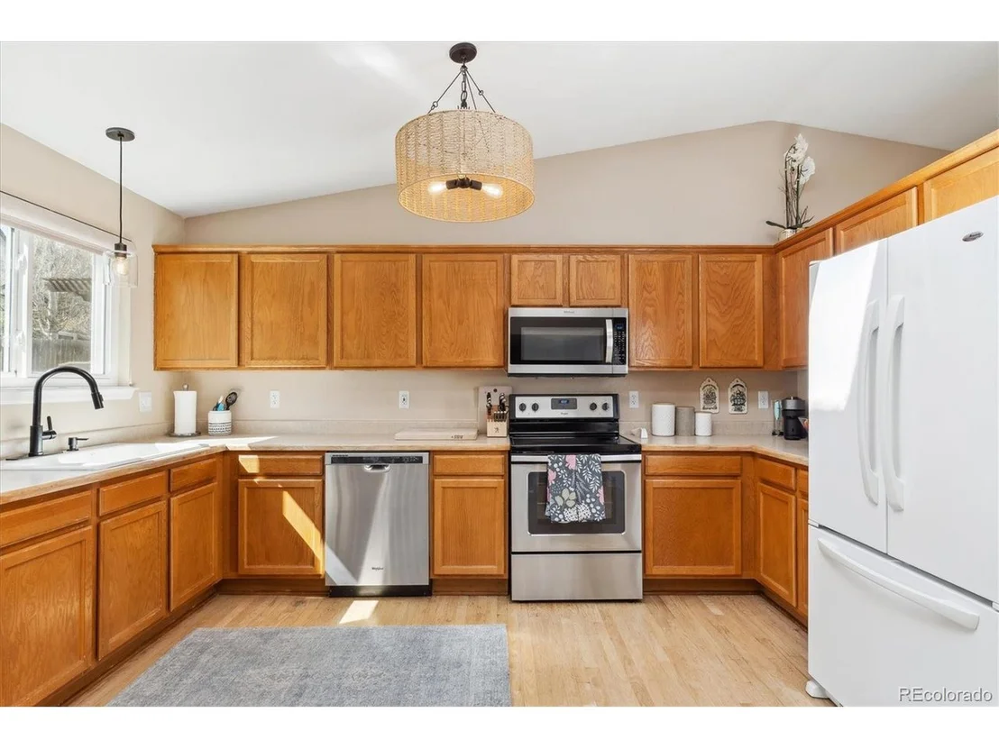 Photo of 1462 Hyacinth Way