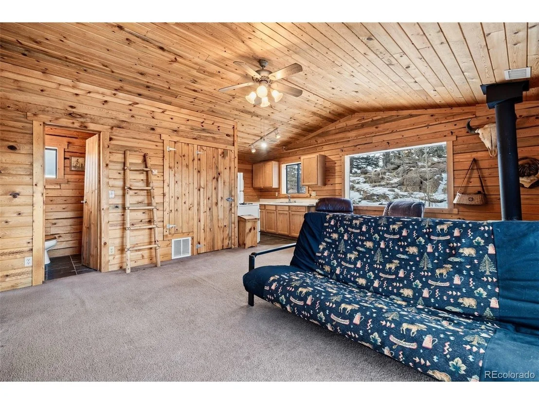 Photo of 225 Deadwood Dr