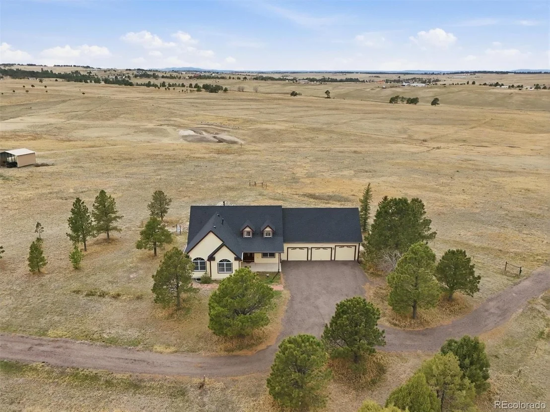 Photo of 7655 Summer Cir