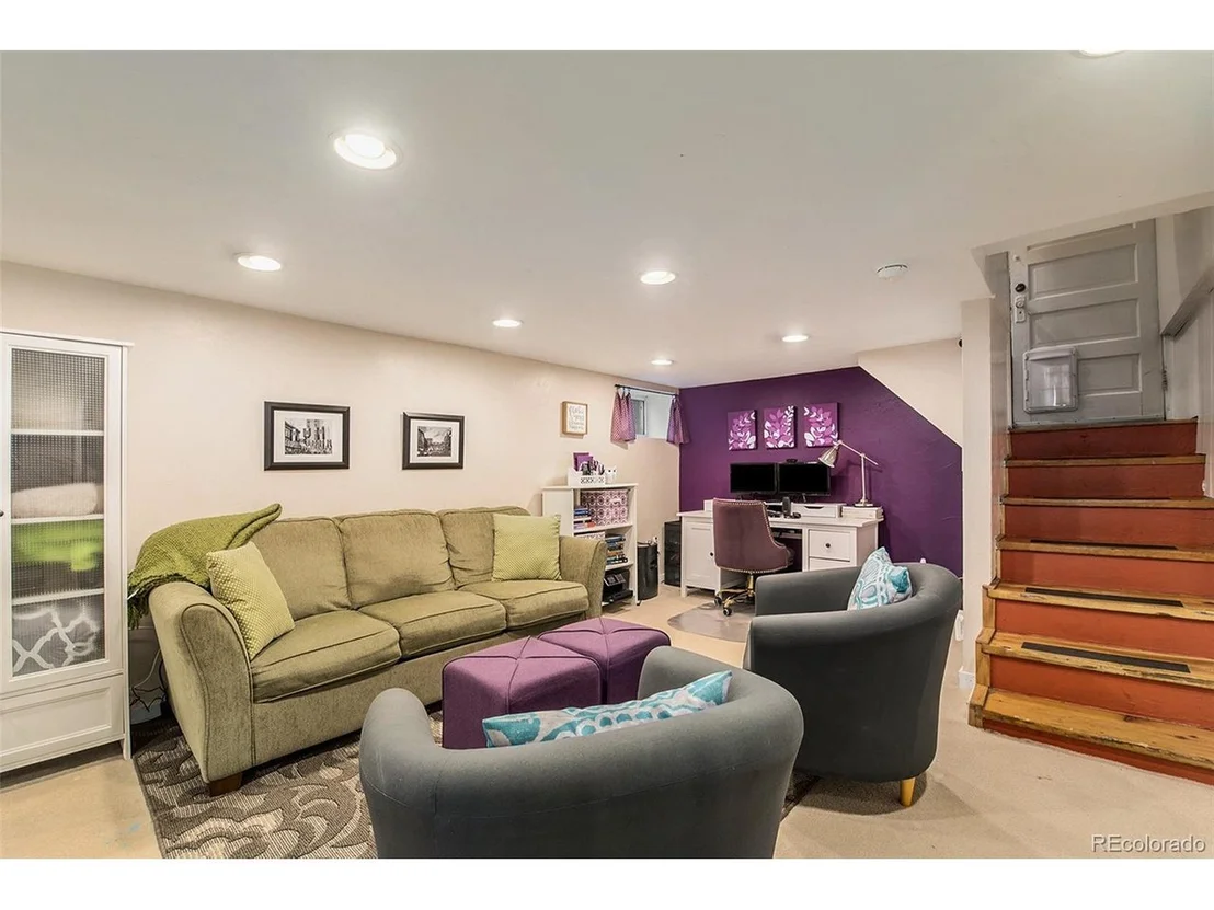 Photo of 1051 Jackson St