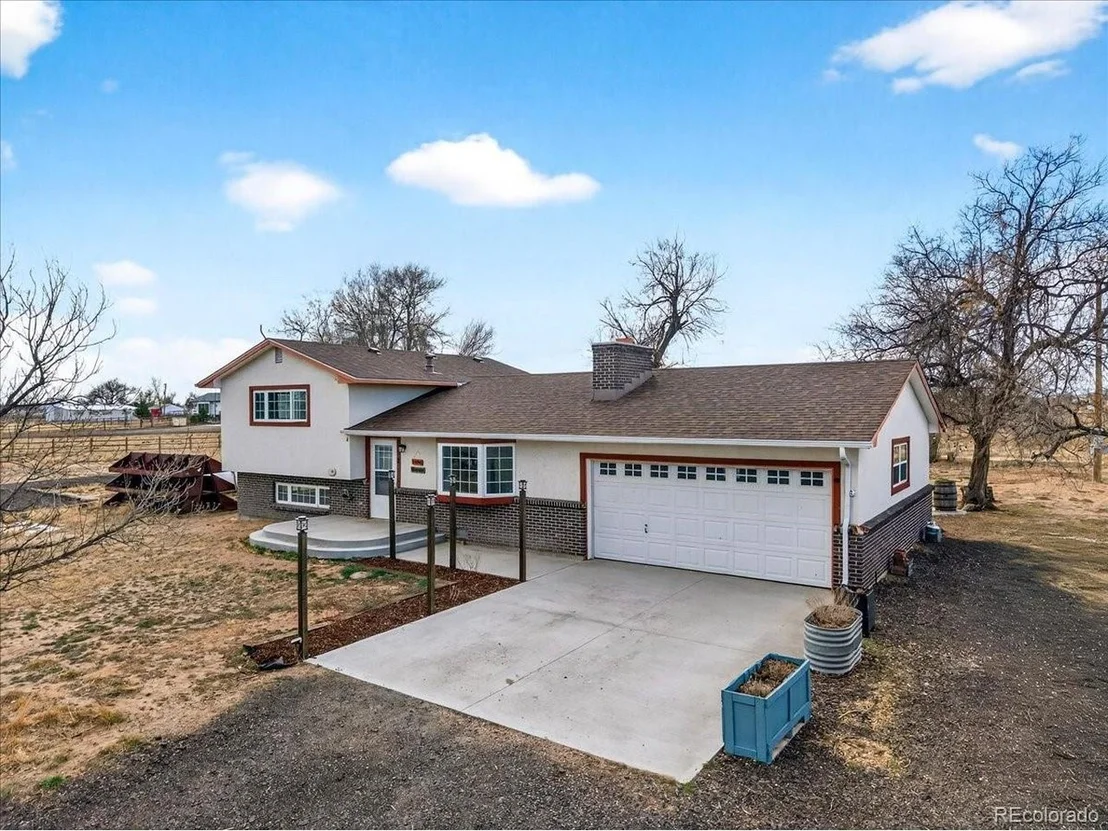 Photo of 3161 Vantage Dr
