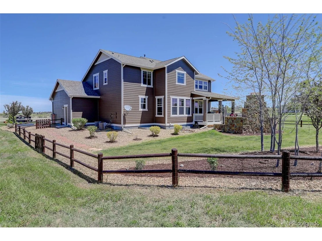 Photo of 2617 Loyd Cir