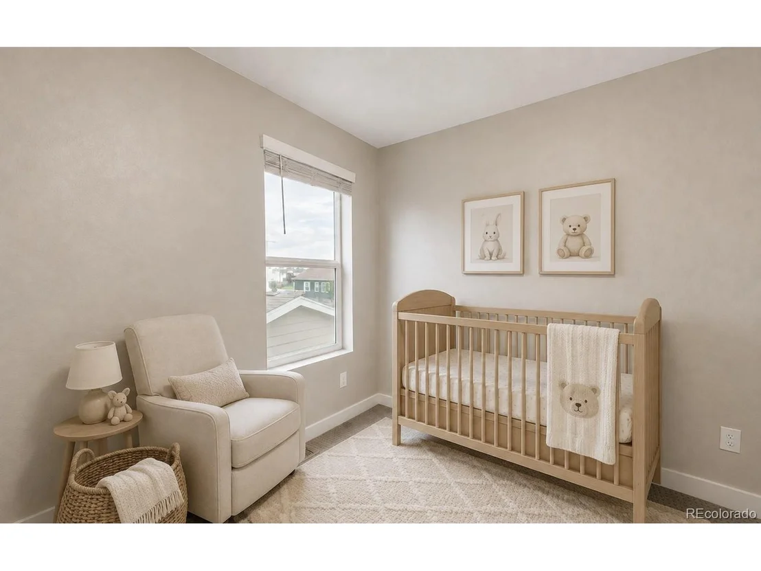Photo of 5388 Riverbend Ave