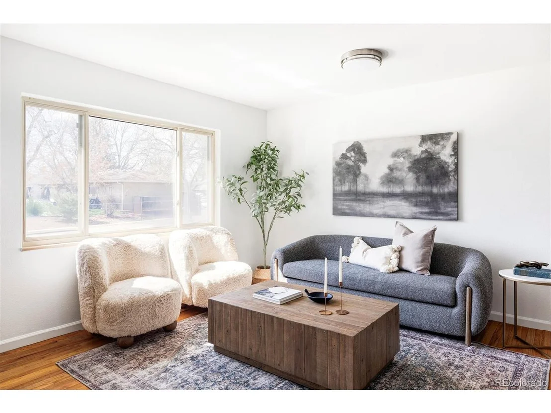 Photo of 6580 Independence Way