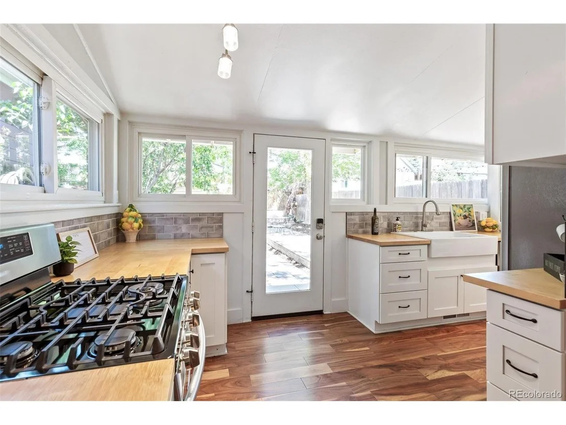 Photo of 3333 W 33rd Ave