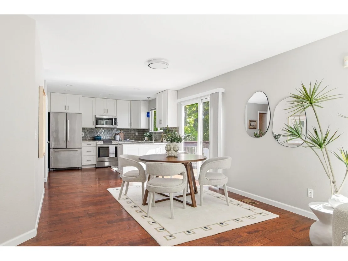 Photo of 673 Eaton Cir