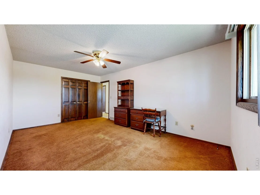 Photo of 2800 Pheasant Run