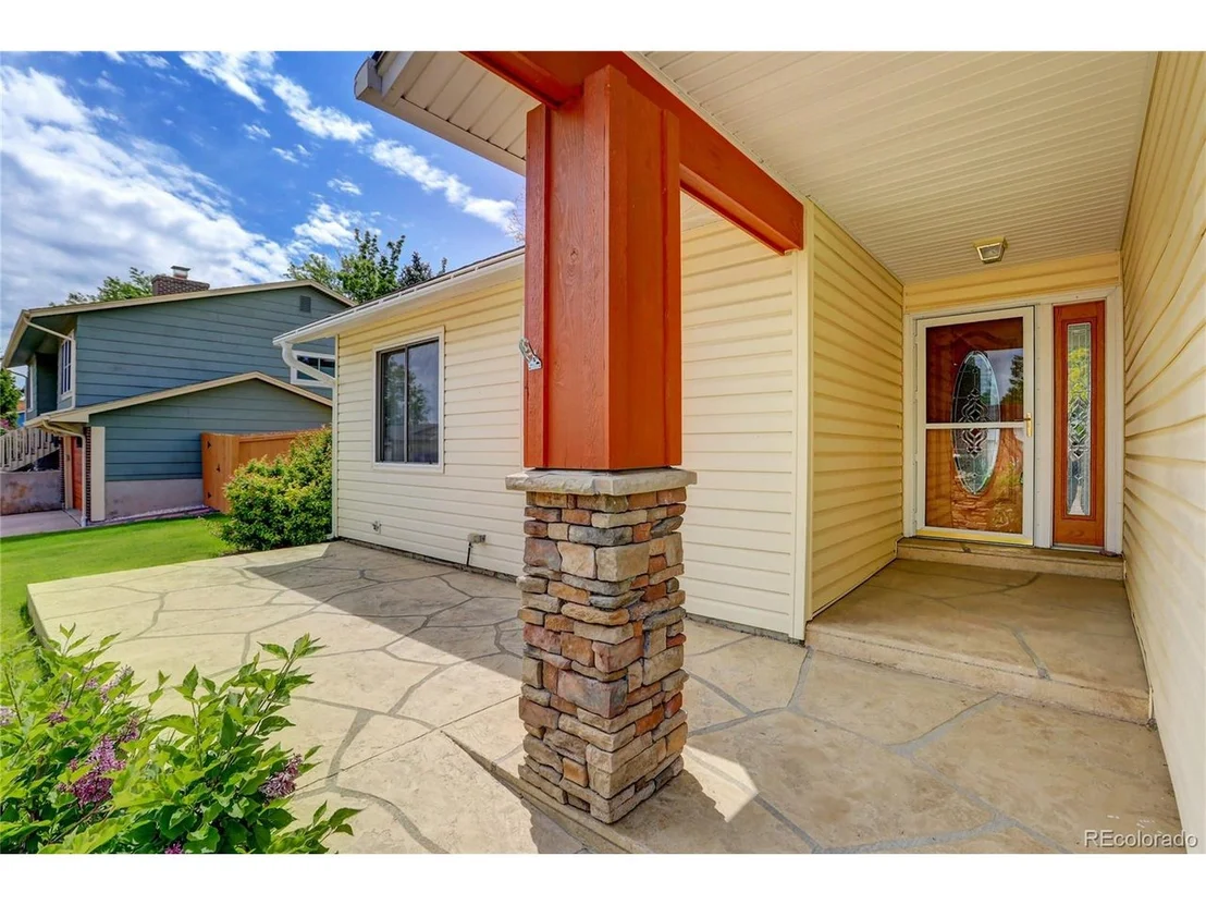 Photo of 8300 W 72nd Pl