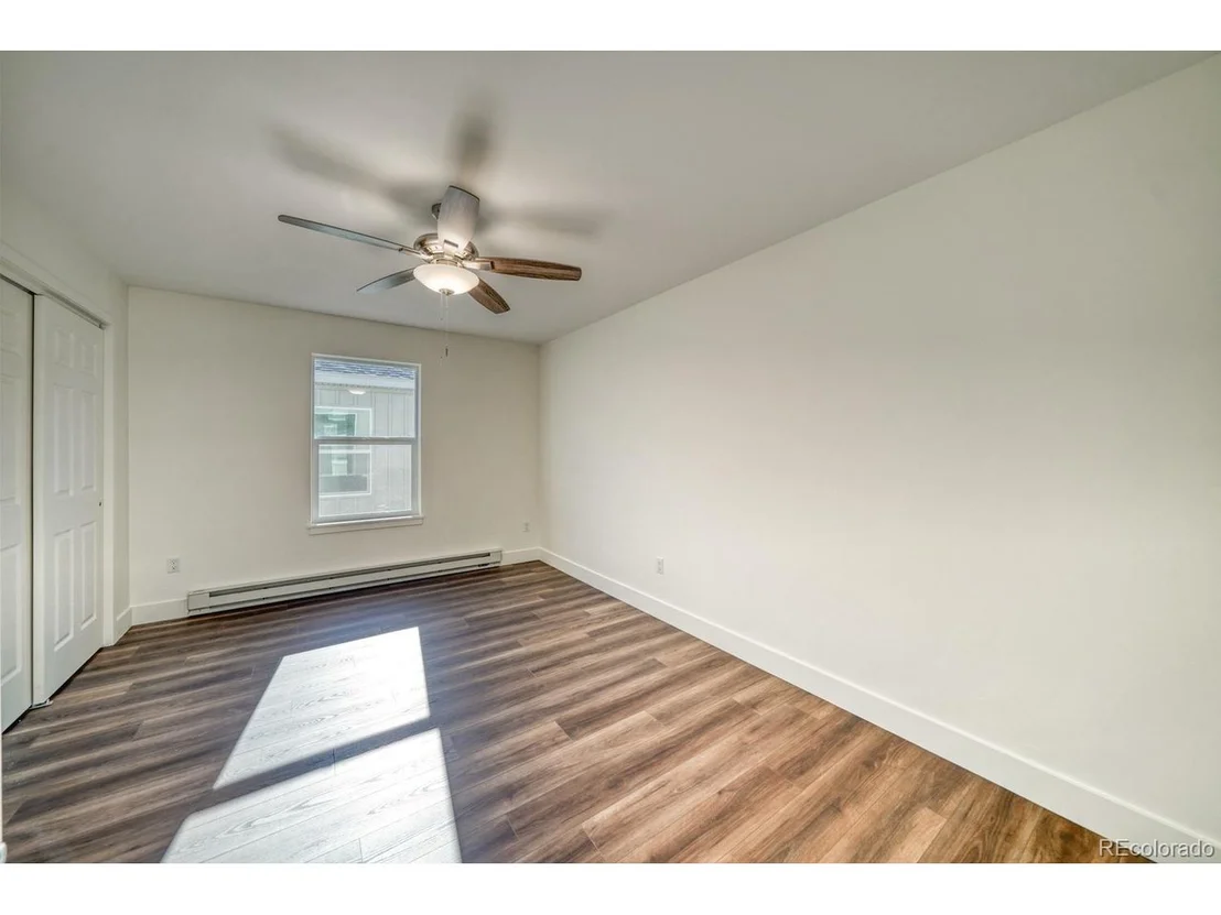 Photo of 10804 Willow Ave