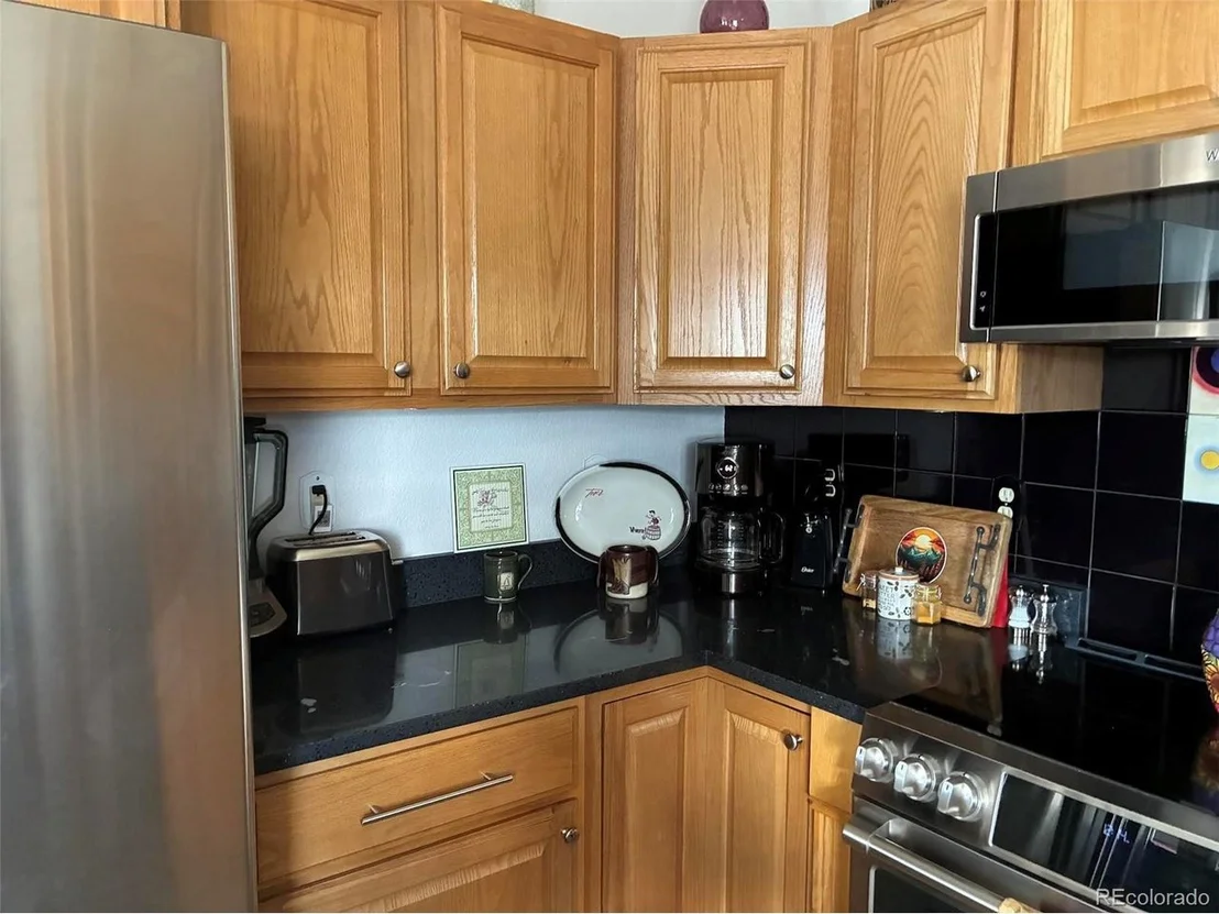 Photo of 136 Arapahoe Cir