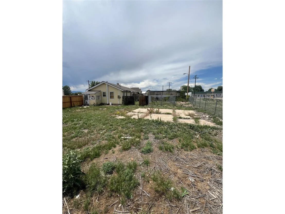 Photo of 12330 Brighton Rd