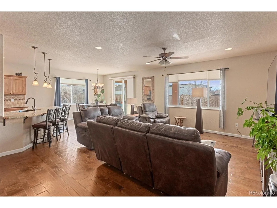 Photo of 210 Cottonwood Cir