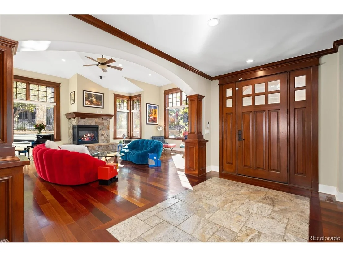 Photo of 800 Grant Pl