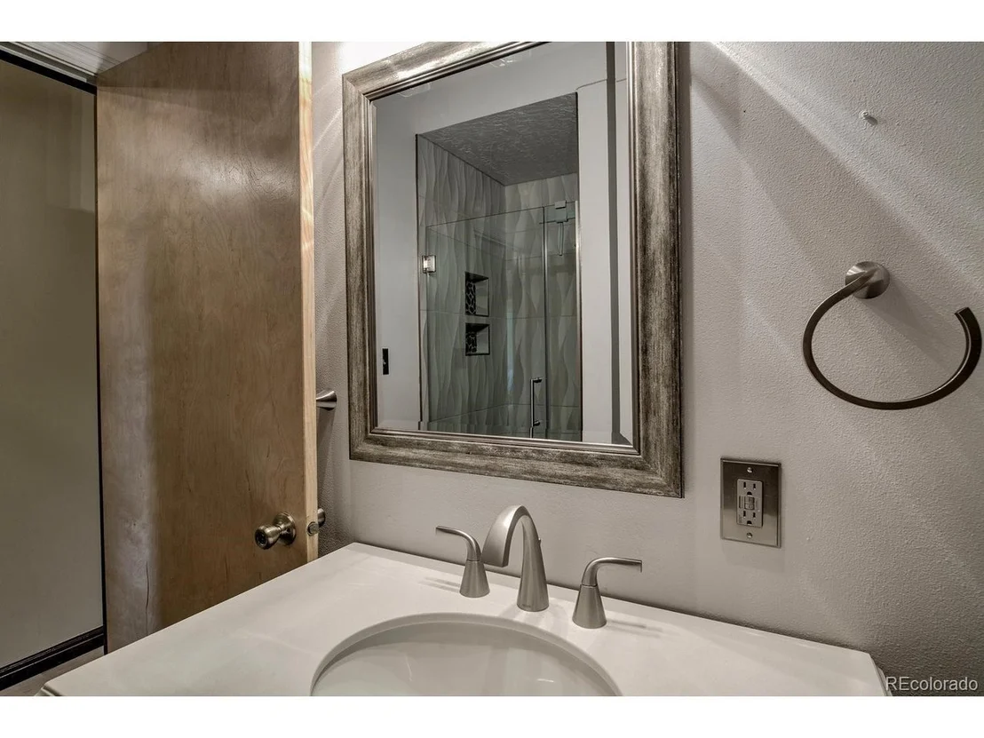 Photo of 254 Hillside Dr