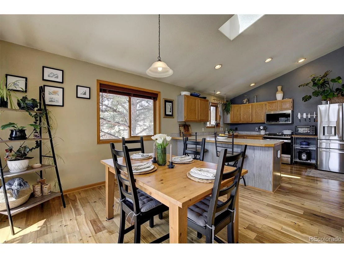Photo of 454 Conifer Dr