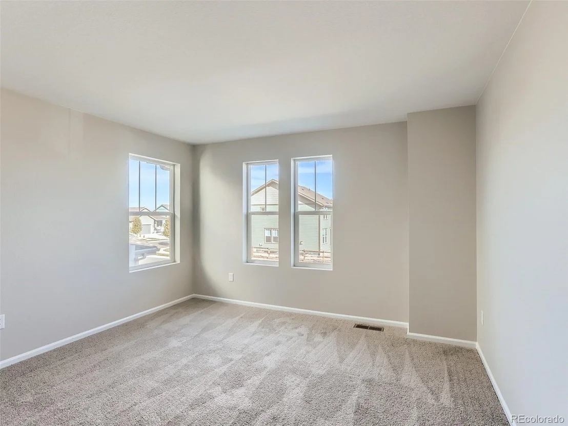Photo of 12943 Crane River Dr