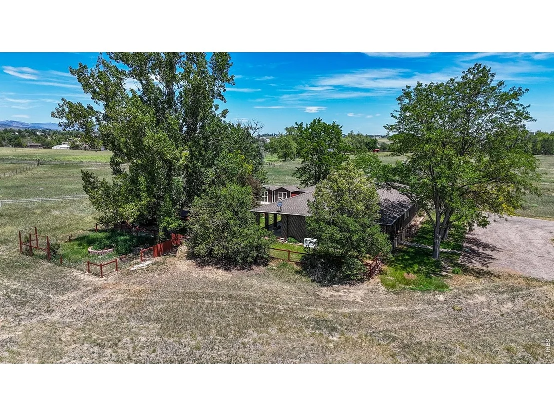 Photo of 2800 Pheasant Run