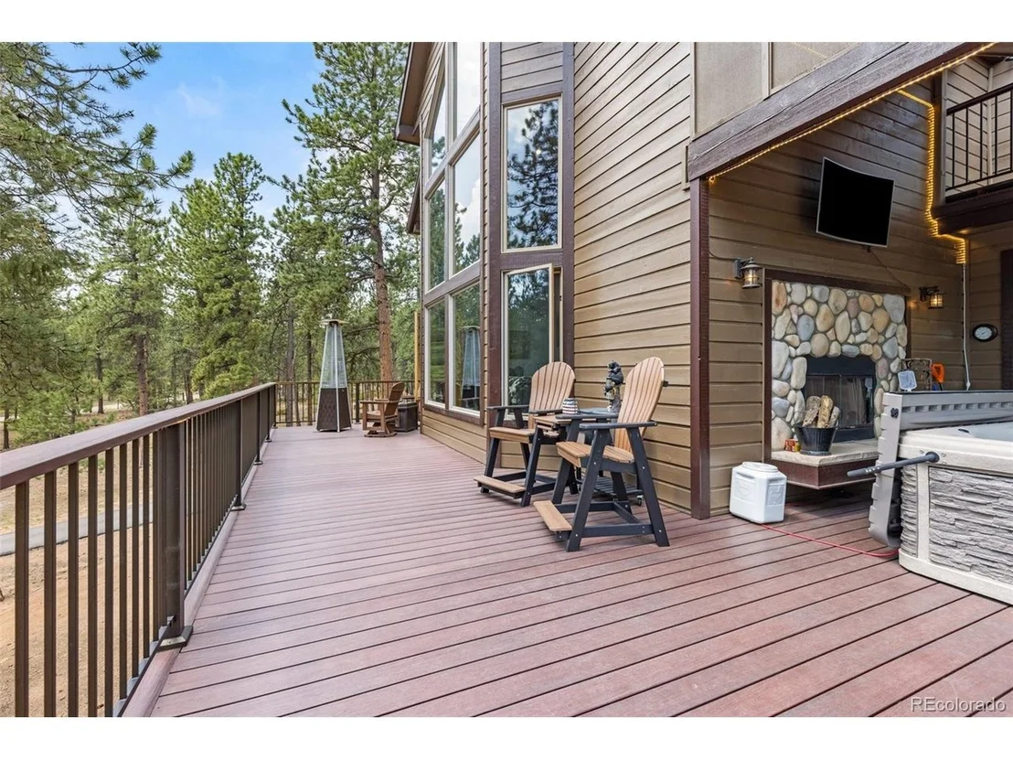 Photo of 1734 Mount Evans Blvd