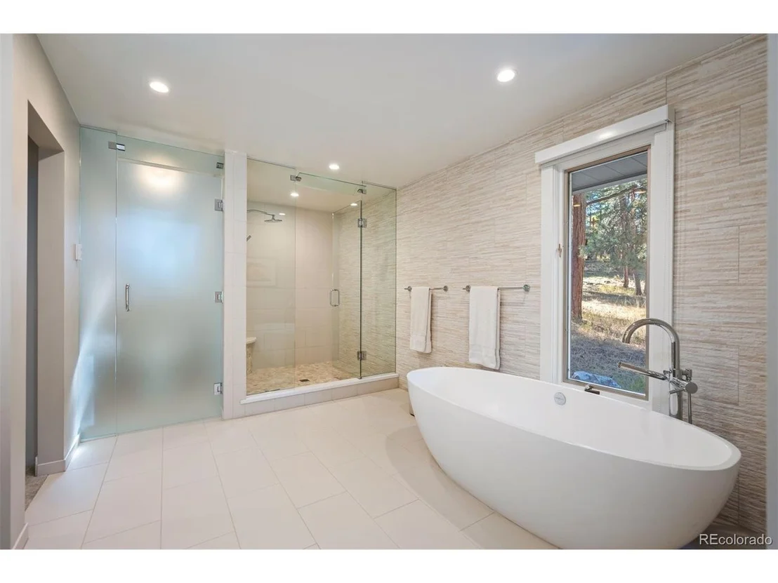 Photo of 2901 Interlocken Dr