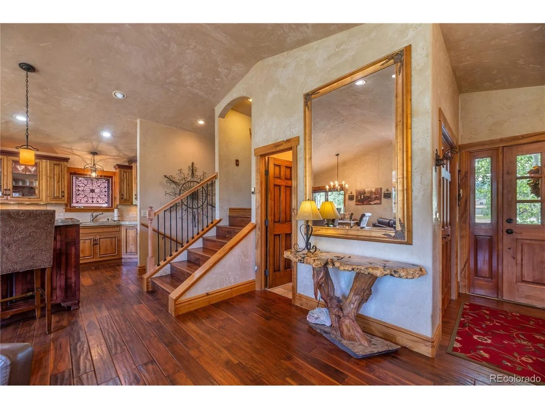 Photo of 432 Bighorn Cir
