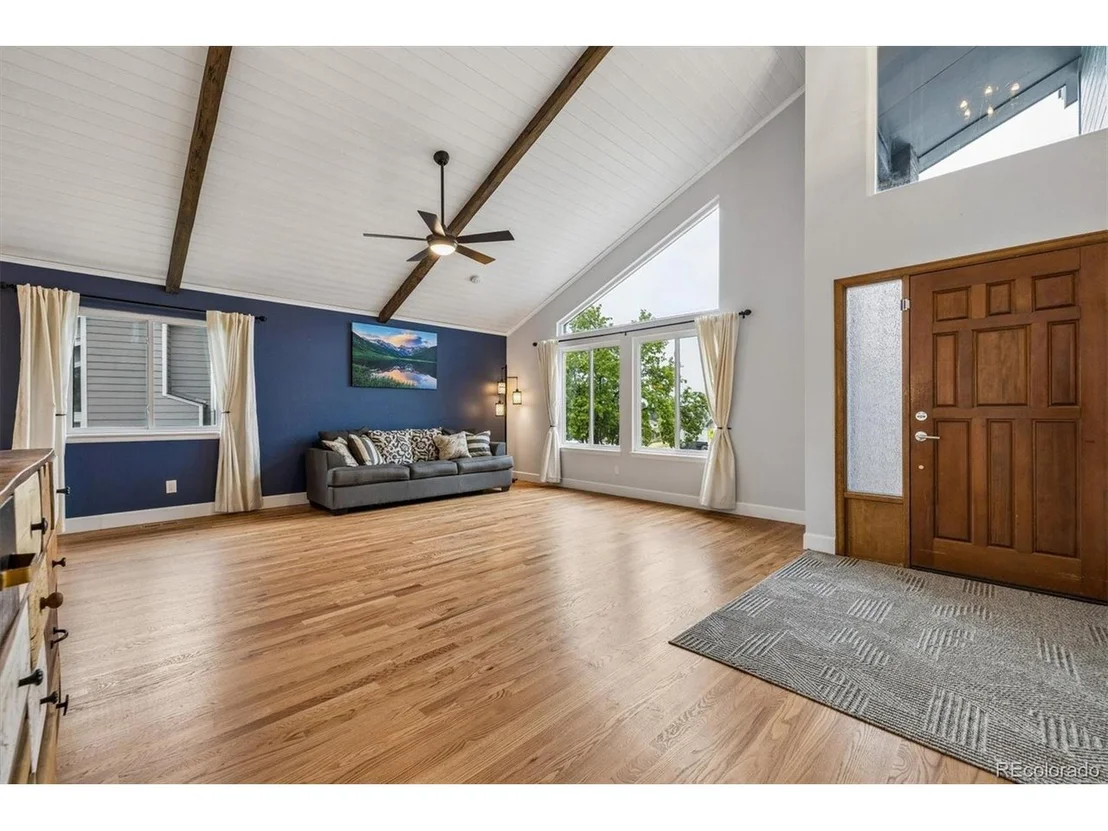 Photo of 1344 Shadow Mountain Dr