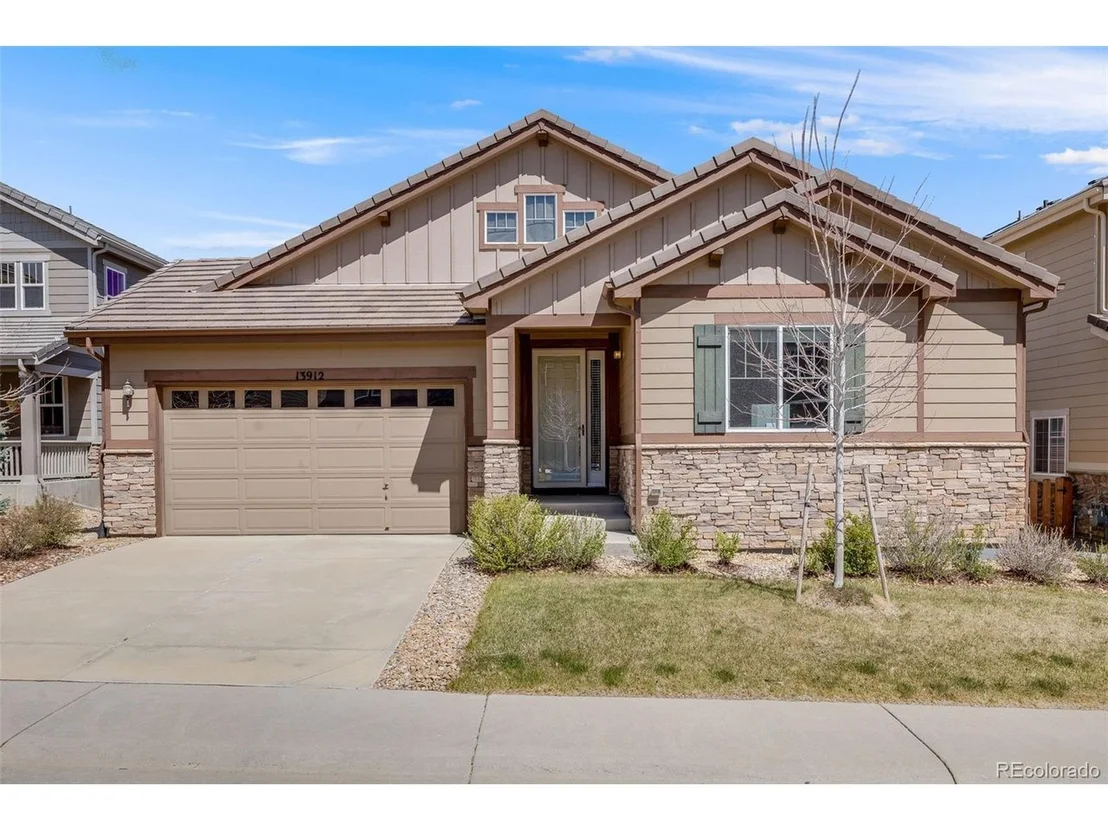 Photo of 13912 Ashgrove Cir