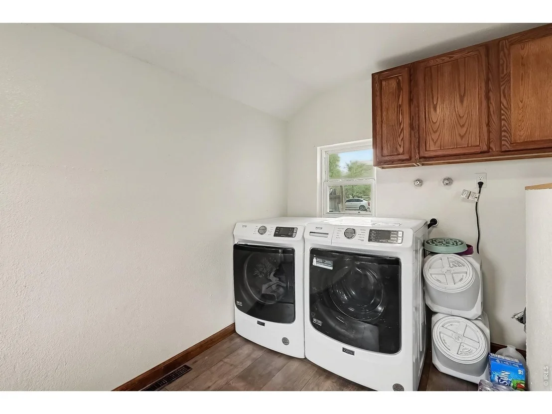 Photo of 315 1st Ave