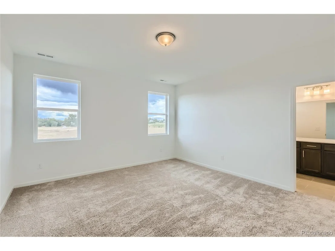 Photo of 747 Sunflower Dr
