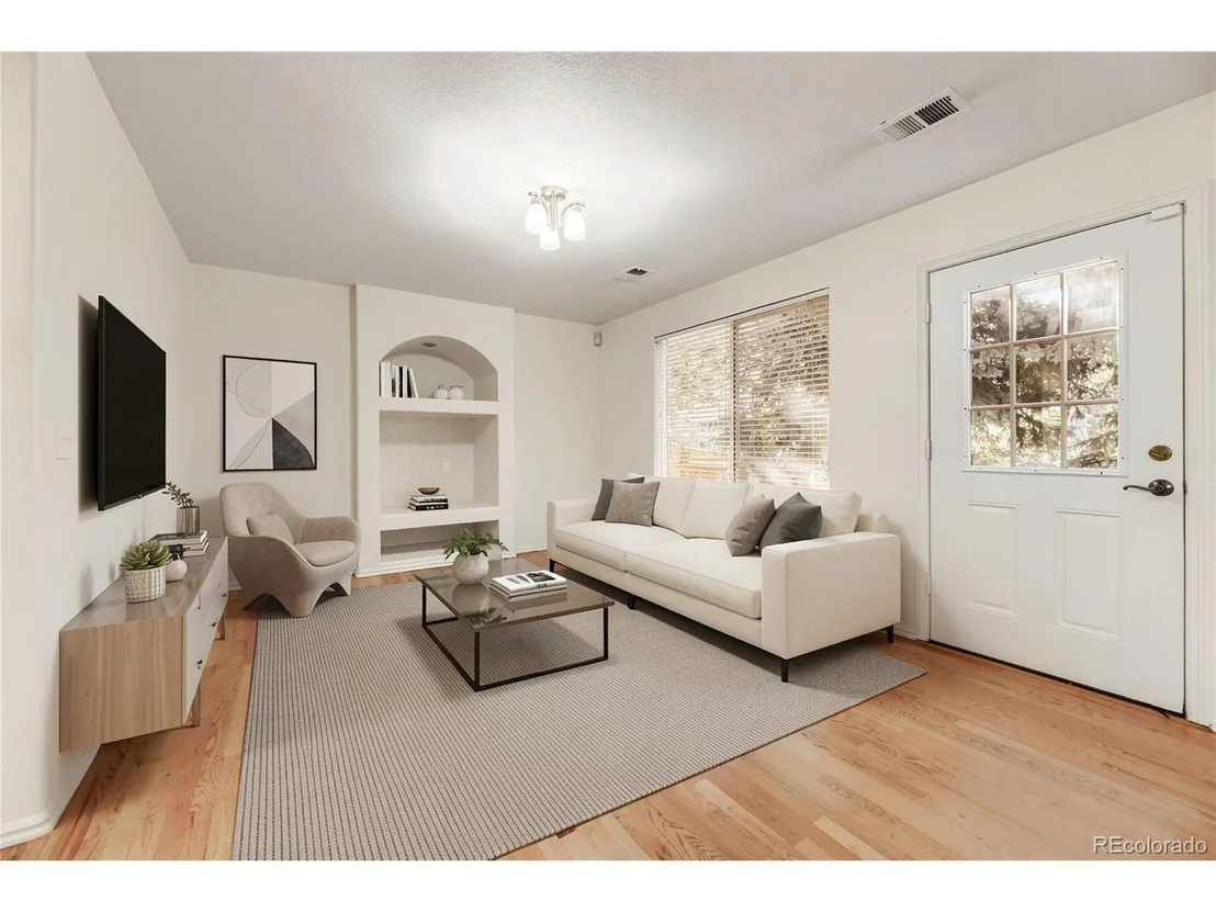 Photo of 18872 E Prentice Pl
