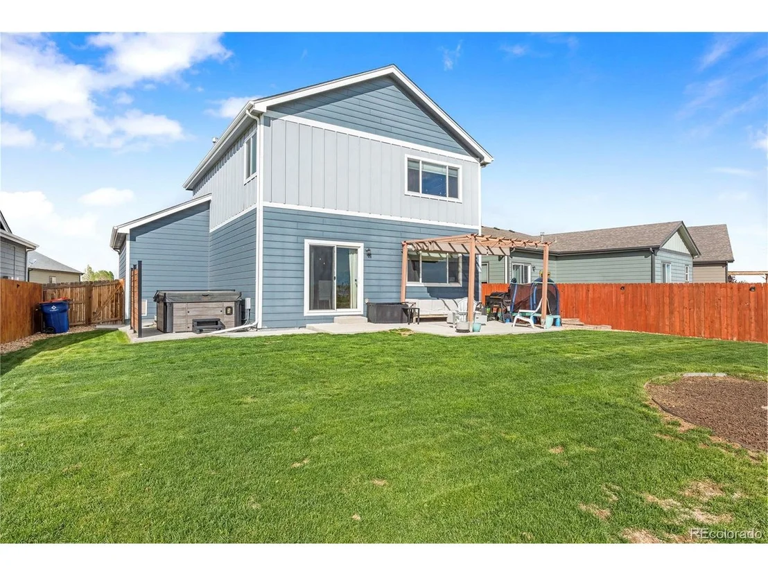 Photo of 1184 Sunrise Cir
