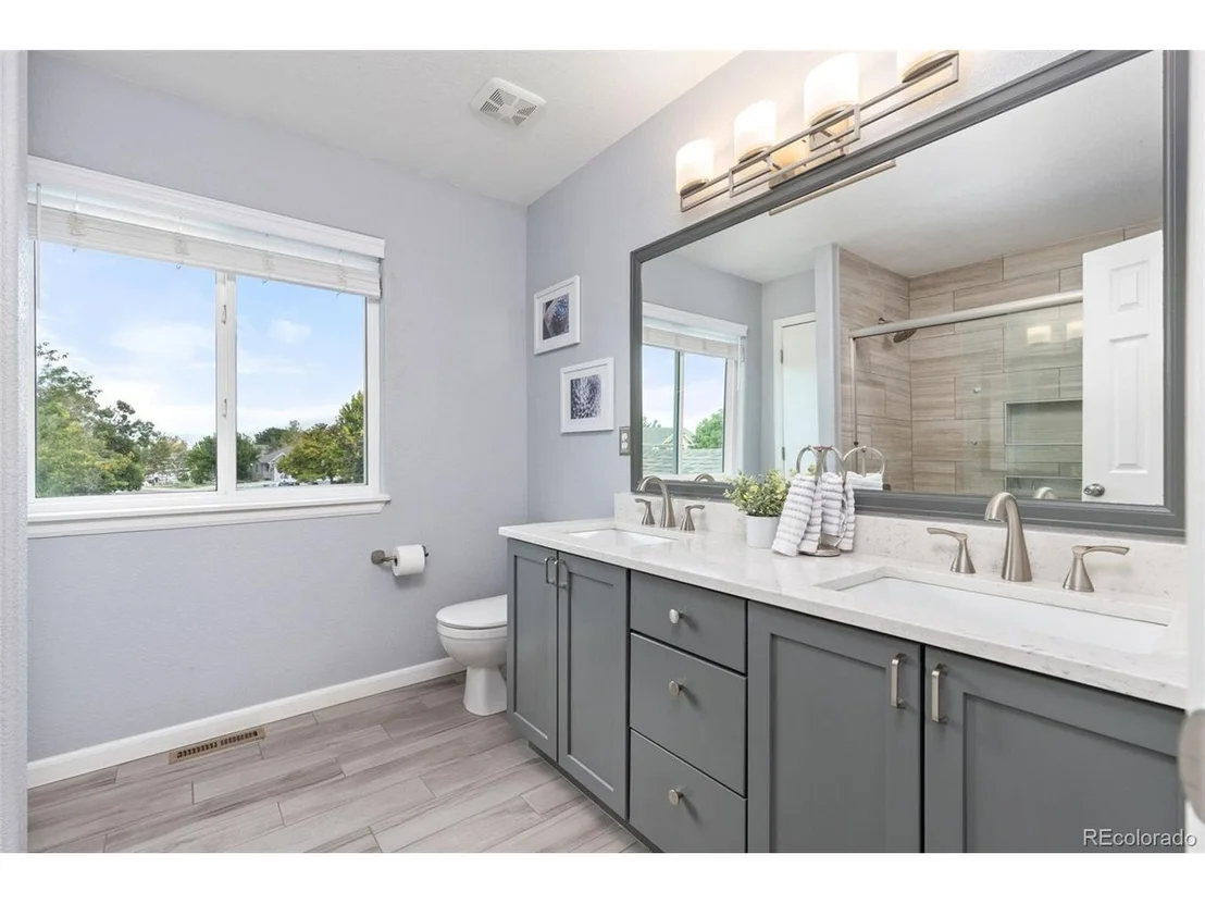 Photo of 108 Sandstone Dr
