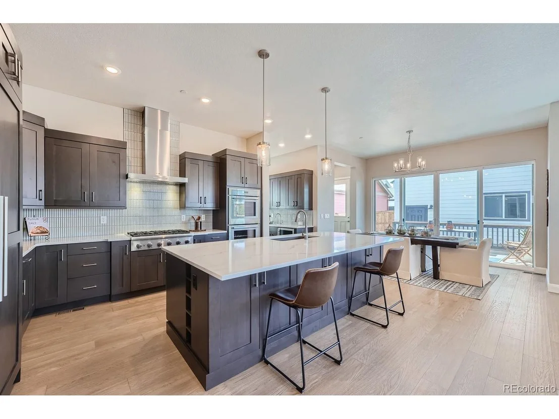 Photo of 215 S 1st Ave
