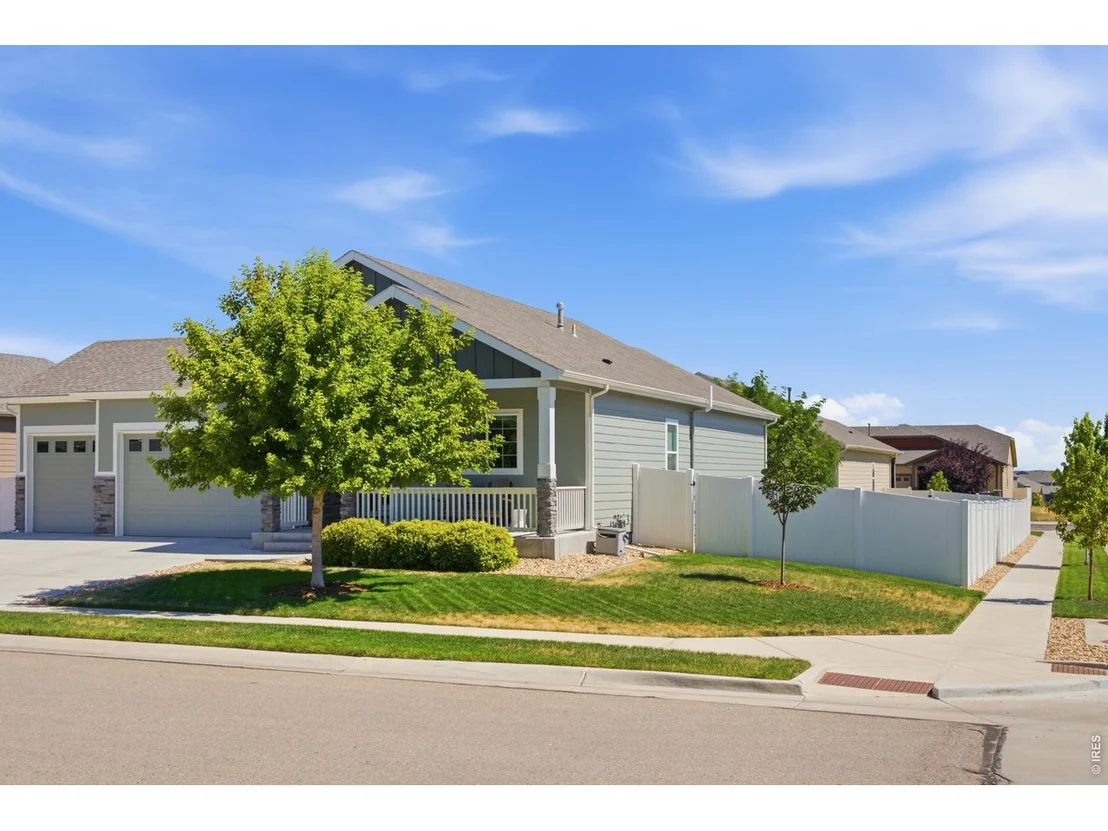 Photo of 867 Sunlight Peak Dr