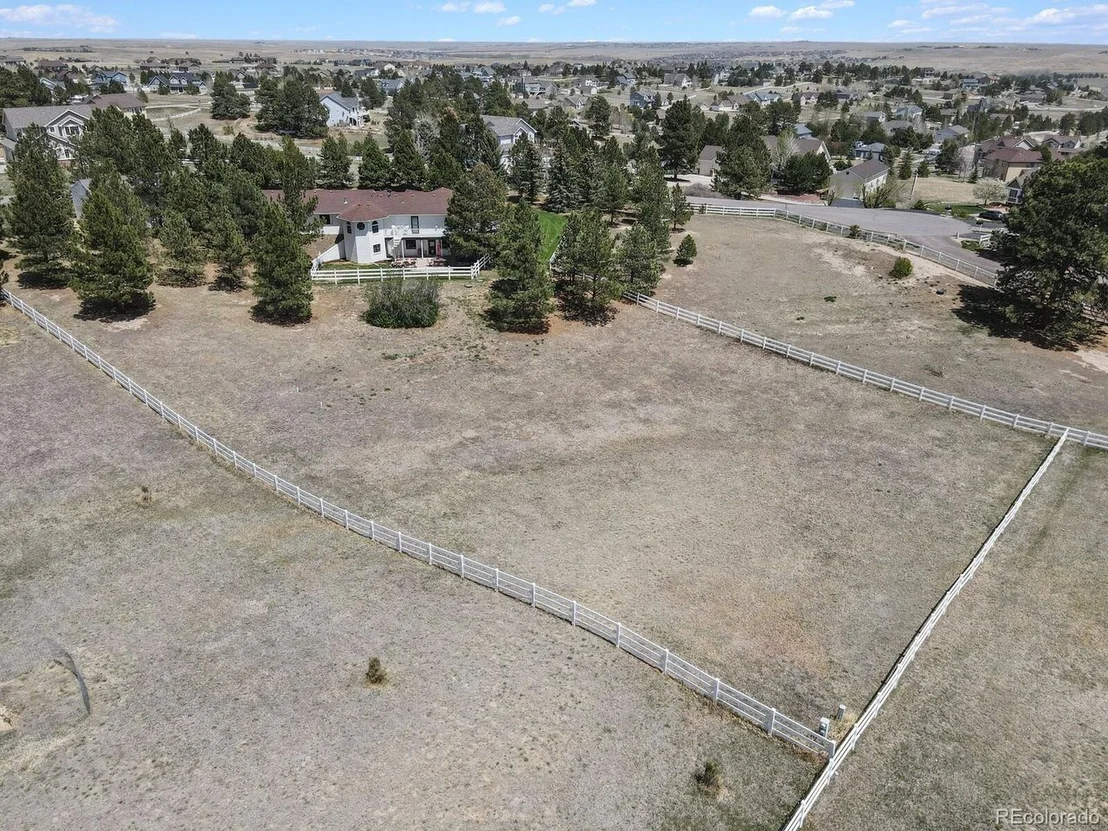 Photo of 3364 Quail Ridge Cir