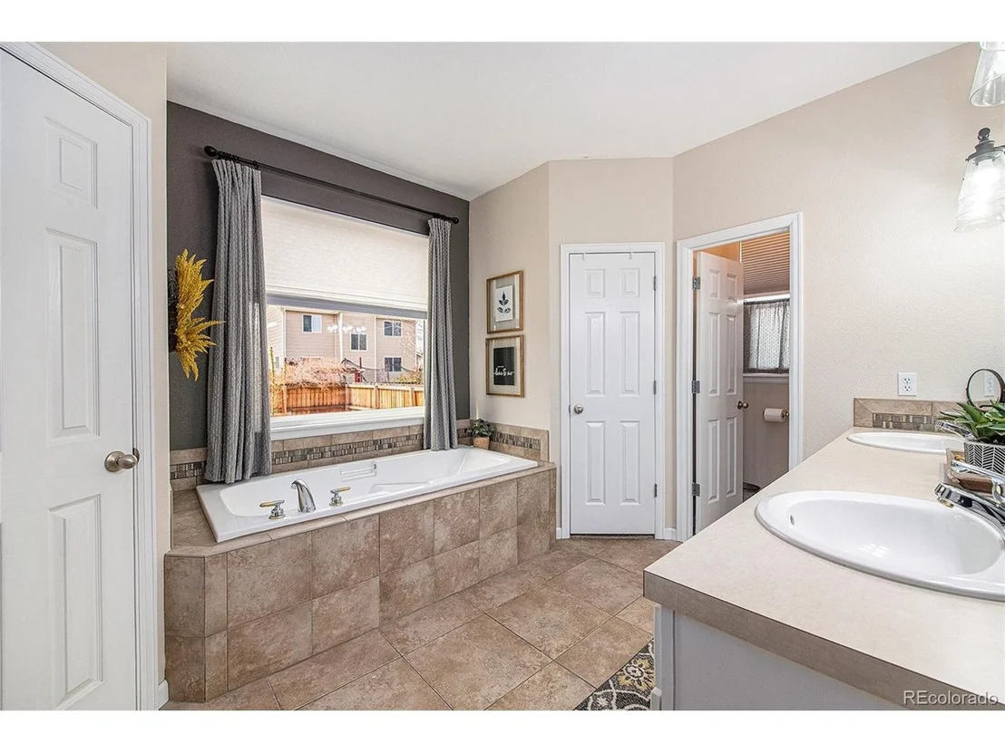 Photo of 320 Granite Way