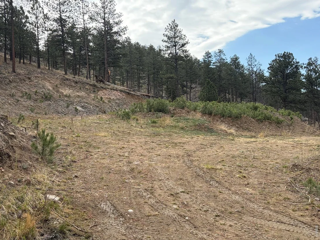 Photo of 1899 Spring Valley Rd
